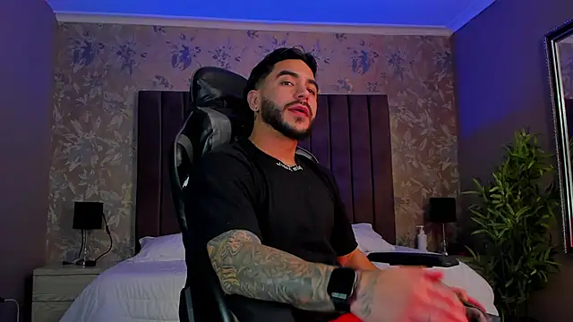 Dante Dimarco online show from November 2025 10:04:02 PM