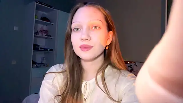 Snapshot of EmiIyKitty chatting on September 2025 08:05:02 PM EmiIyKitty online show from September 2025 08:05:02 PM