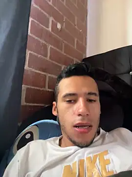 wiland hot23 online show from October 2025 03:46:02 PM