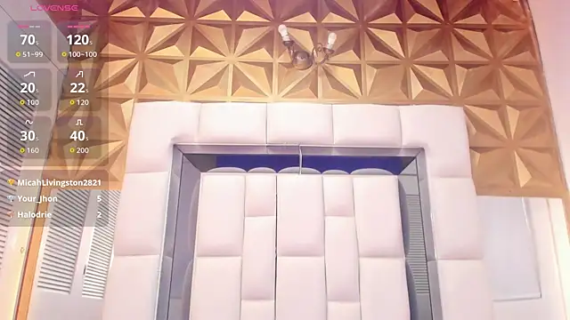 Snapshot of violet_milleer chatting on October 2025 07:16:02 PM violet milleer online show from October 2025 07:16:02 PM