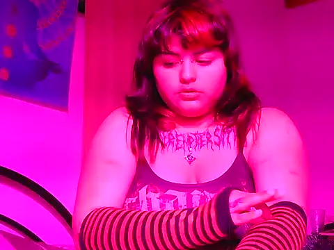 crucifxcked online show from October 2025 12:44:01 AM