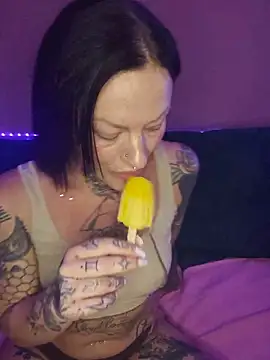 Peach420live online show from June 2026 09:31:01 PM