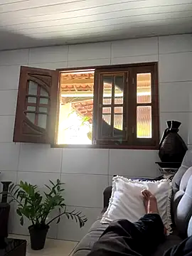 MCLZK online show from October 2025 06:04:01 PM