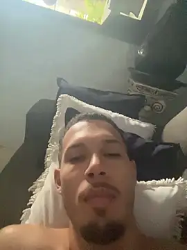 MCLZK online show from April 2026 07:59:01 PM