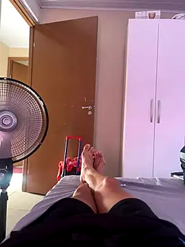 MCLZK online show from November 2025 07:14:01 PM