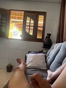 MCLZK online show from November 2025 06:08:01 PM