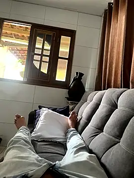 MCLZK online show from January 2026 05:52:01 PM