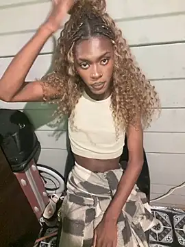 gingergirl67  online show from November 2025 09:18:01 PM