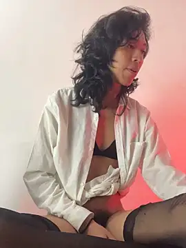 MadamLeRouge online show from March 2026 02:56:02 PM