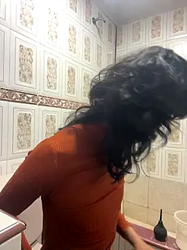 MadamLeRouge online show from October 2025 11:25:01 PM