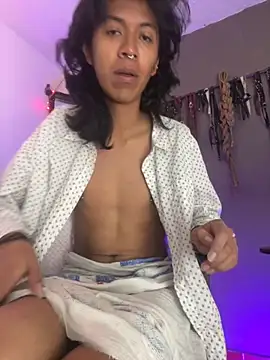 MadamLeRouge online show from November 2025 10:32:02 PM