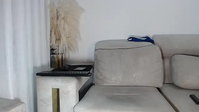 Snapshot of Adrew_fox chatting on November 2025 04:49:01 AM Adrew fox online show from November 2025 04:49:01 AM