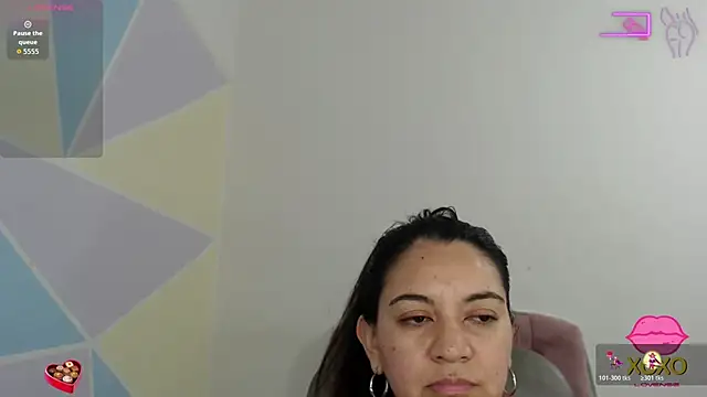 astrolover  online show from October 2025 02:45:02 AM