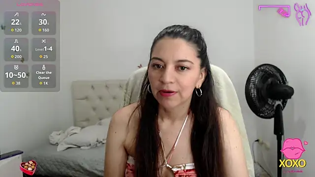 astrolover  online show from October 2025 02:19:01 AM