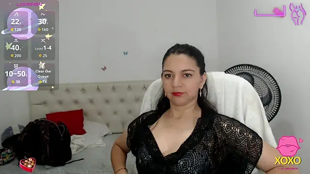 astrolover  online show from November 2025 04:16:01 AM