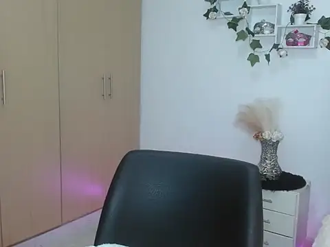 mia star 2 online show from February 2026 10:04:02 AM