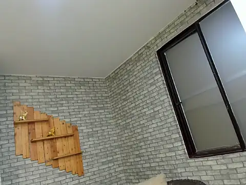 Alisonn Doll online show from November 2025 11:58:02 AM