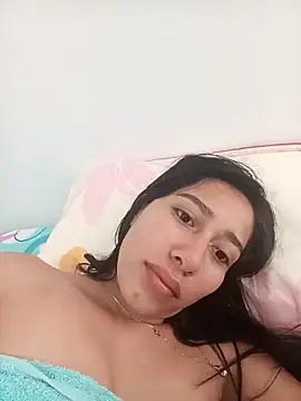 Amelia Rivas online show from October 2025 03:35:01 PM