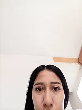 Amelia Rivas online show from November 2025 11:47:02 AM