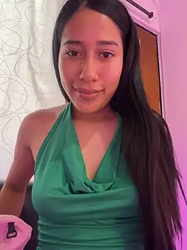 Amelia Rivas online show from May 2026 06:39:01 PM
