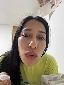 Amelia Rivas online show from April 2026 10:44:01 AM