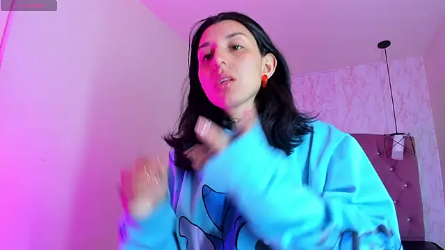 Snapshot of Iris__77 chatting on November 2025 02:55:02 PM Iris 77 online show from November 2025 02:55:02 PM