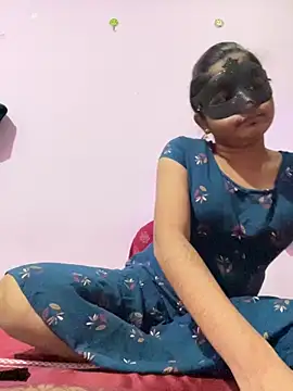 Snapshot of TeluguIshu_teen20 chatting on October 2025 06:32:02 PM TeluguIshu teen20 online show from October 2025 06:32:02 PM