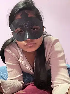 Snapshot of TeluguIshu_teen20 chatting on November 2025 06:00:02 PM TeluguIshu teen20 online show from November 2025 06:00:02 PM