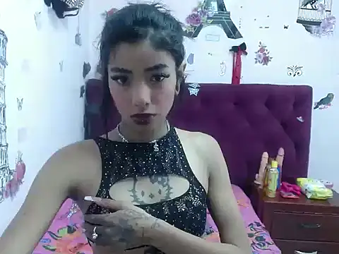 Cherrythx online show from October 2025 01:34:02 PM