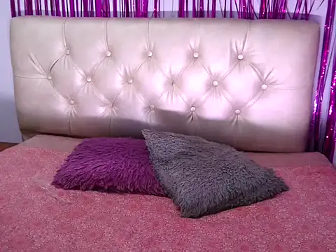 Cherrythx online show from October 2025 02:47:01 PM