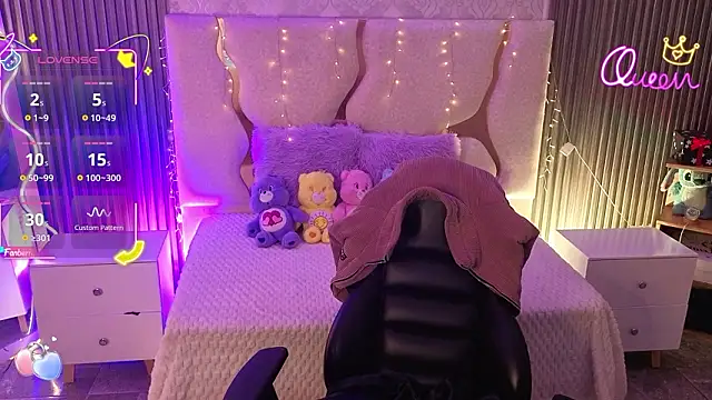 Ixchel tay online show from March 2026 03:43:02 AM