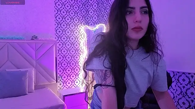 Ixchel tay online show from February 2026 03:16:02 AM