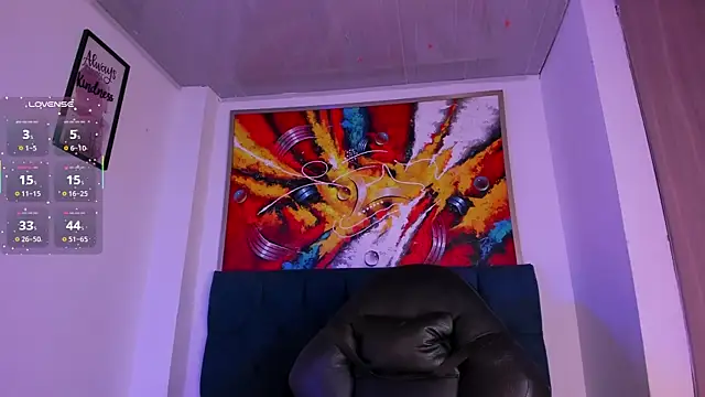 Snapshot of violet_blaze chatting on December 2025 11:31:01 AM violet blaze online show from December 2025 11:31:01 AM