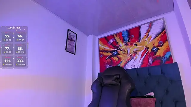 Snapshot of violet_blaze chatting on November 2025 10:05:01 AM violet blaze online show from November 2025 10:05:01 AM