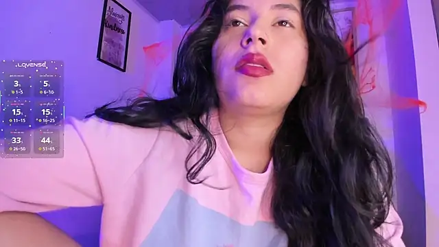 Snapshot of violet_blaze chatting on November 2025 11:14:02 AM violet blaze online show from November 2025 11:14:02 AM