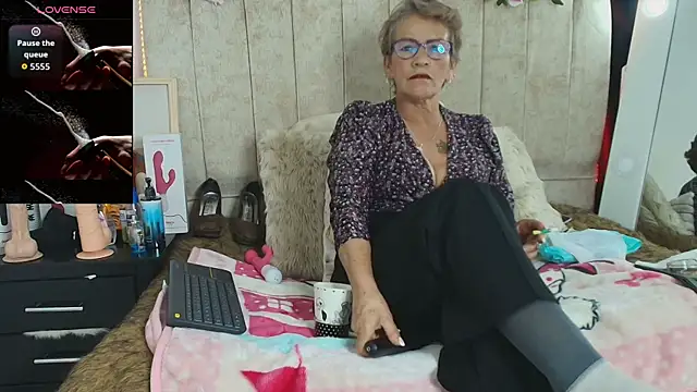 Devora mature65 online show from November 2025 02:33:01 AM