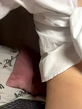 Alena horny online show from October 2025 05:21:01 PM