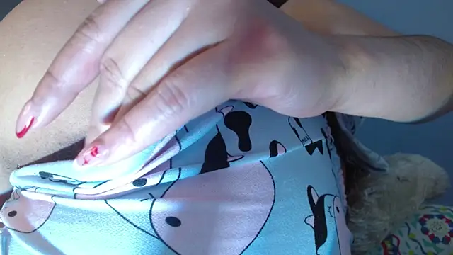 luna hawks online show from January 2026 05:25:01 AM