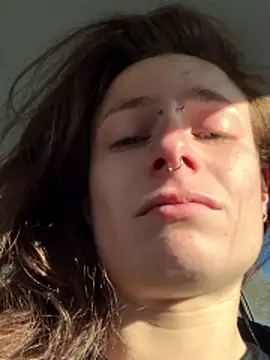 GoldenPussy1329 online show from January 2026 12:34:02 PM