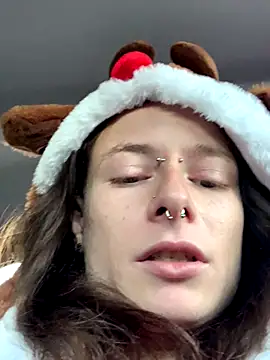 GoldenPussy1329 online show from November 2025 09:25:01 AM