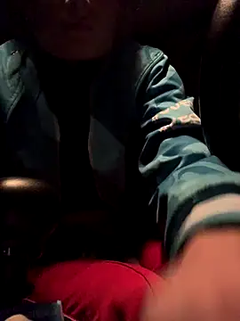 GoldenPussy1329 online show from October 2025 06:41:02 PM