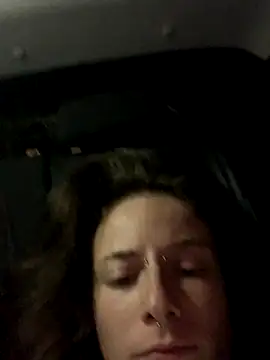 GoldenPussy1329 online show from November 2025 09:30:01 PM