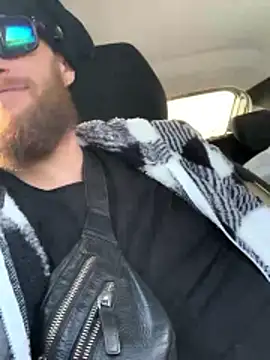 GoldenPussy1329 online show from January 2026 10:40:01 AM