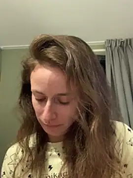 GoldenPussy1329 online show from January 2026 10:38:02 PM