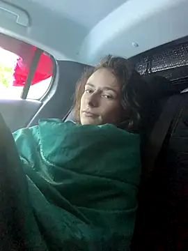 GoldenPussy1329 online show from November 2025 09:35:02 AM