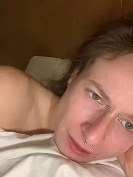 GoldenPussy1329 online show from February 2026 06:19:02 AM