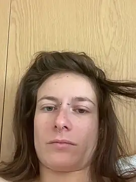 GoldenPussy1329 online show from March 2026 12:27:01 PM