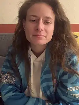 GoldenPussy1329 online show from March 2026 10:26:02 PM