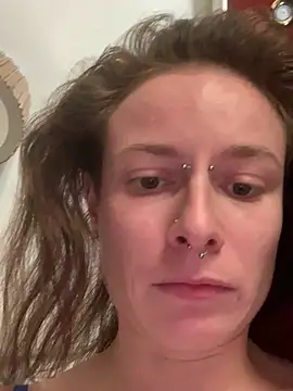 GoldenPussy1329 online show from March 2026 09:55:02 PM