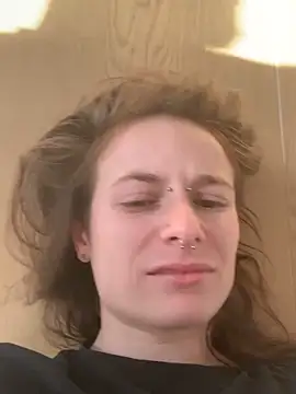 GoldenPussy1329 online show from March 2026 05:14:02 PM